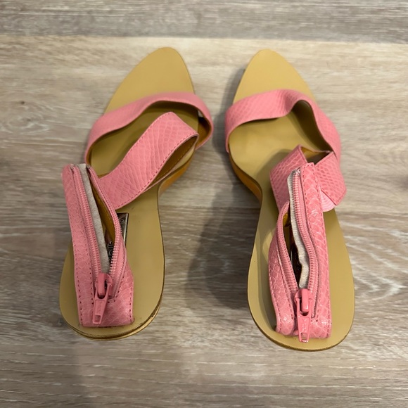 Dollhouse ankle strap studded pumps are a size 10. - Picture 8 of 11